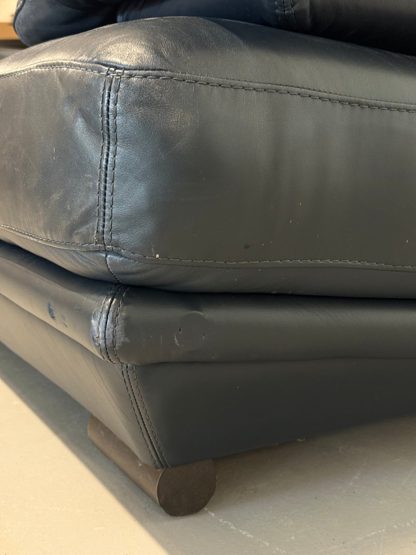 Natuzzi navy blue leather 2-seater sofa