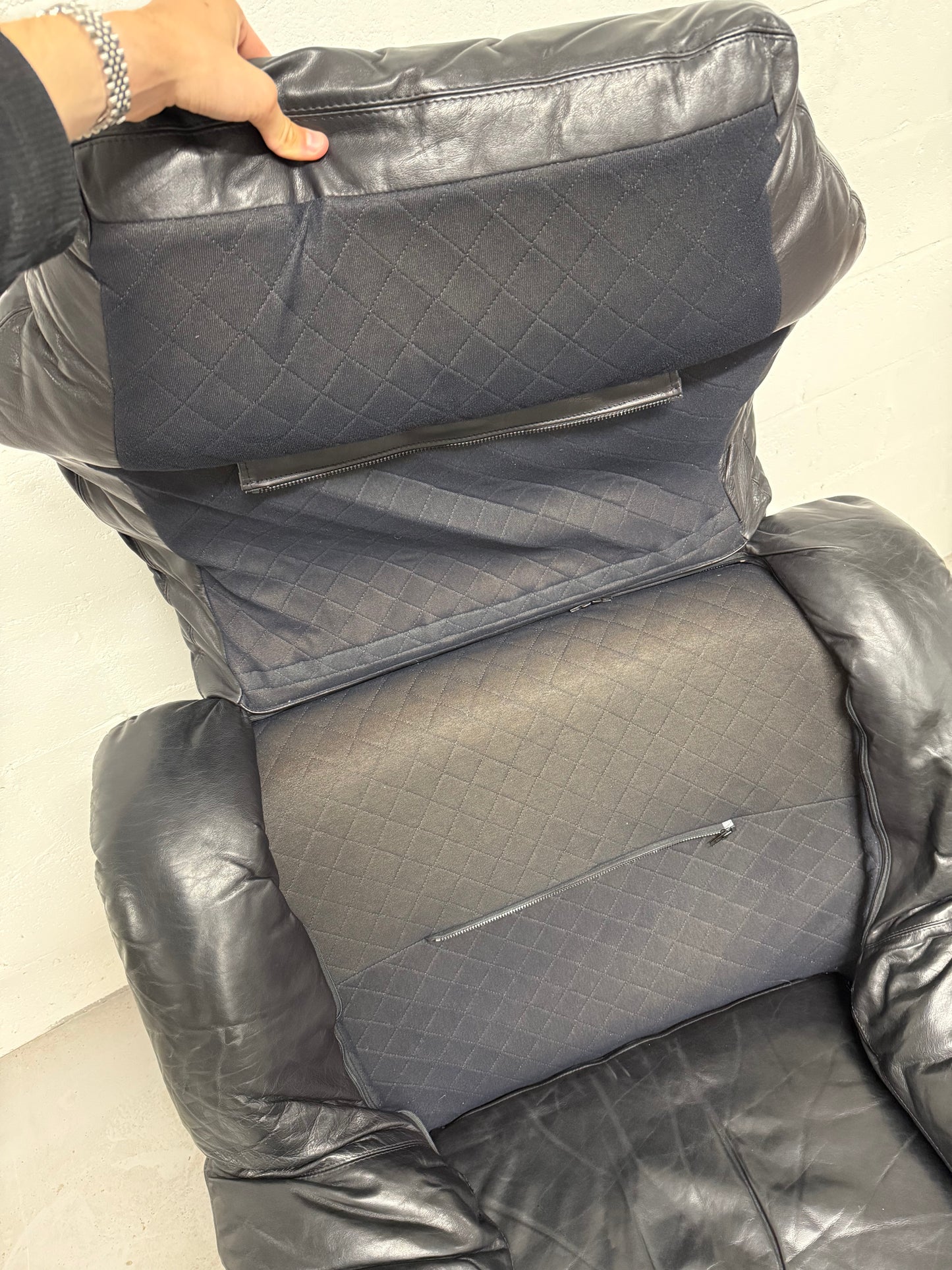 Vintage postmodern Black Leather Lounge Chair