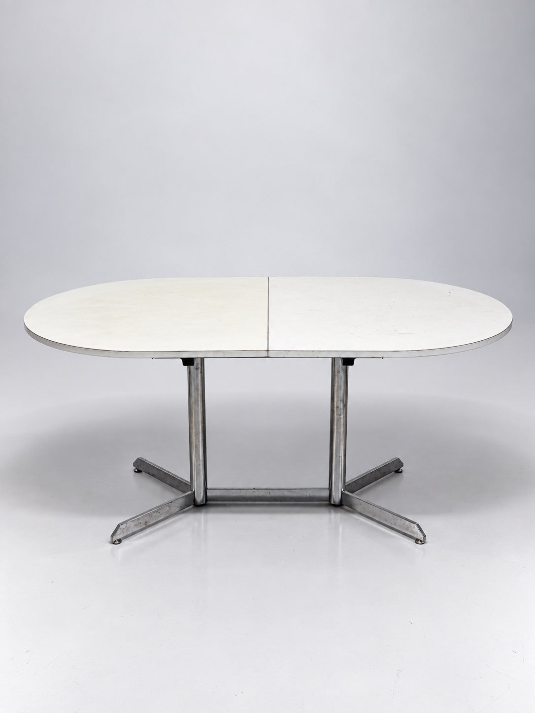 Extendable Oval Dining Table, 1970s