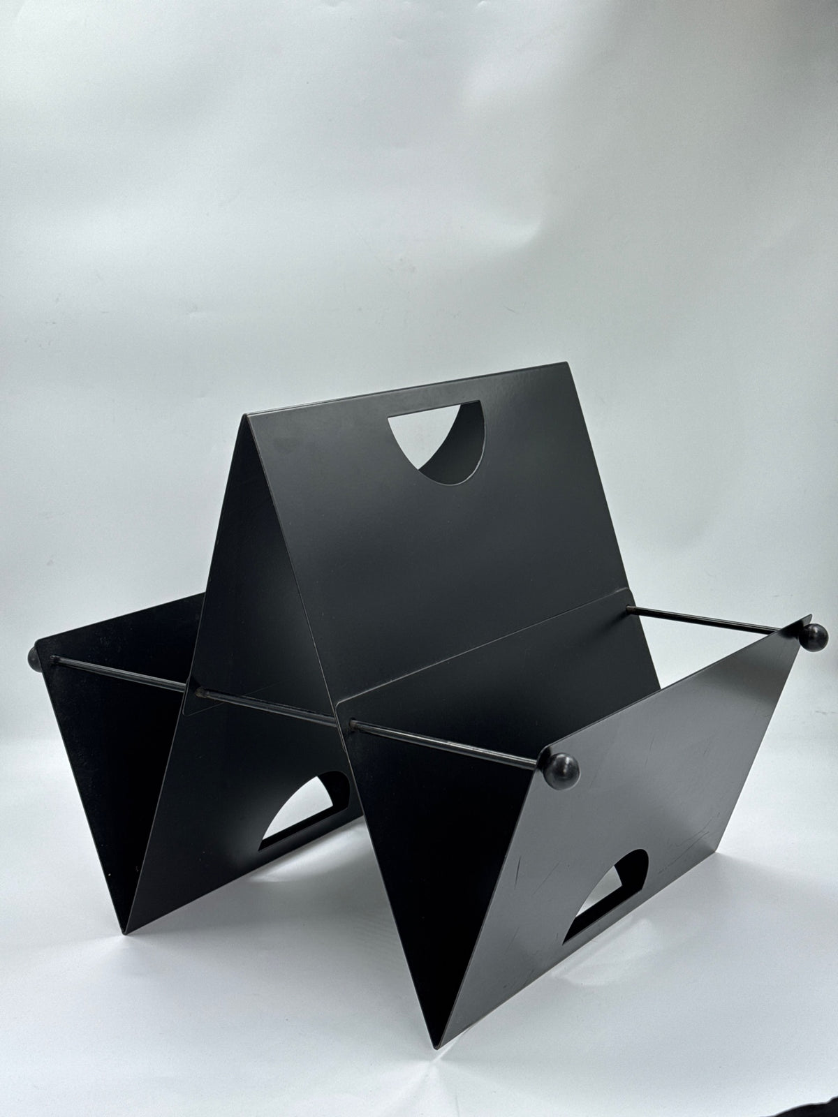 Memphis Postmodern Magazine Rack, Italy 1980s