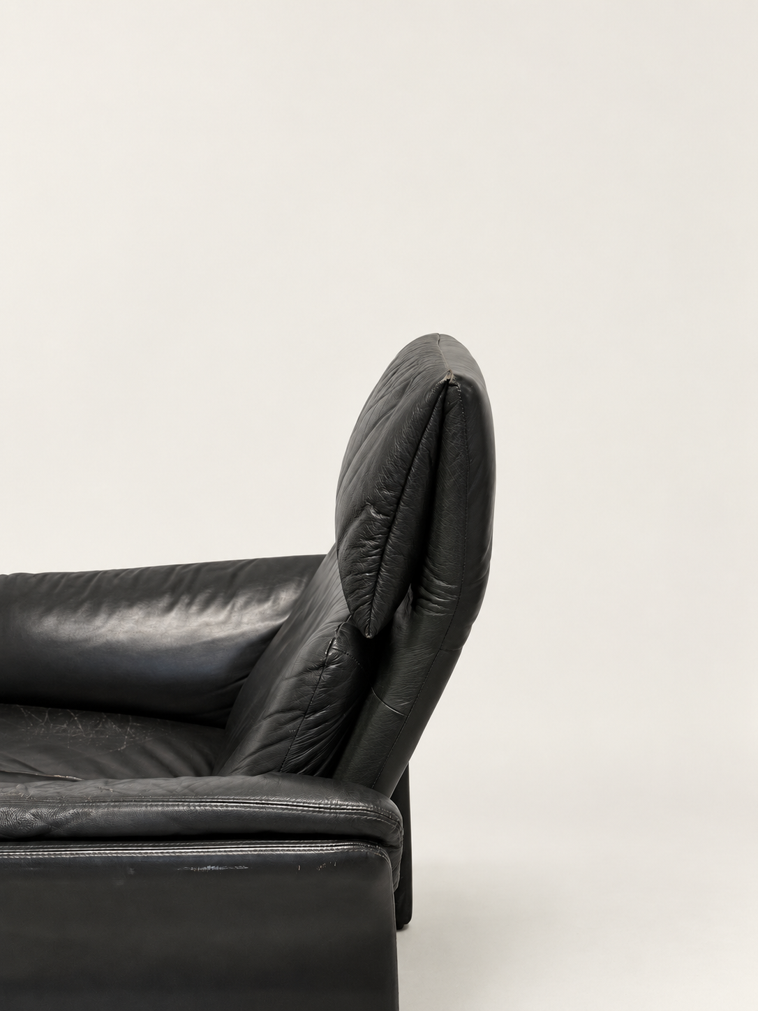ERPO Green Leather Recliner