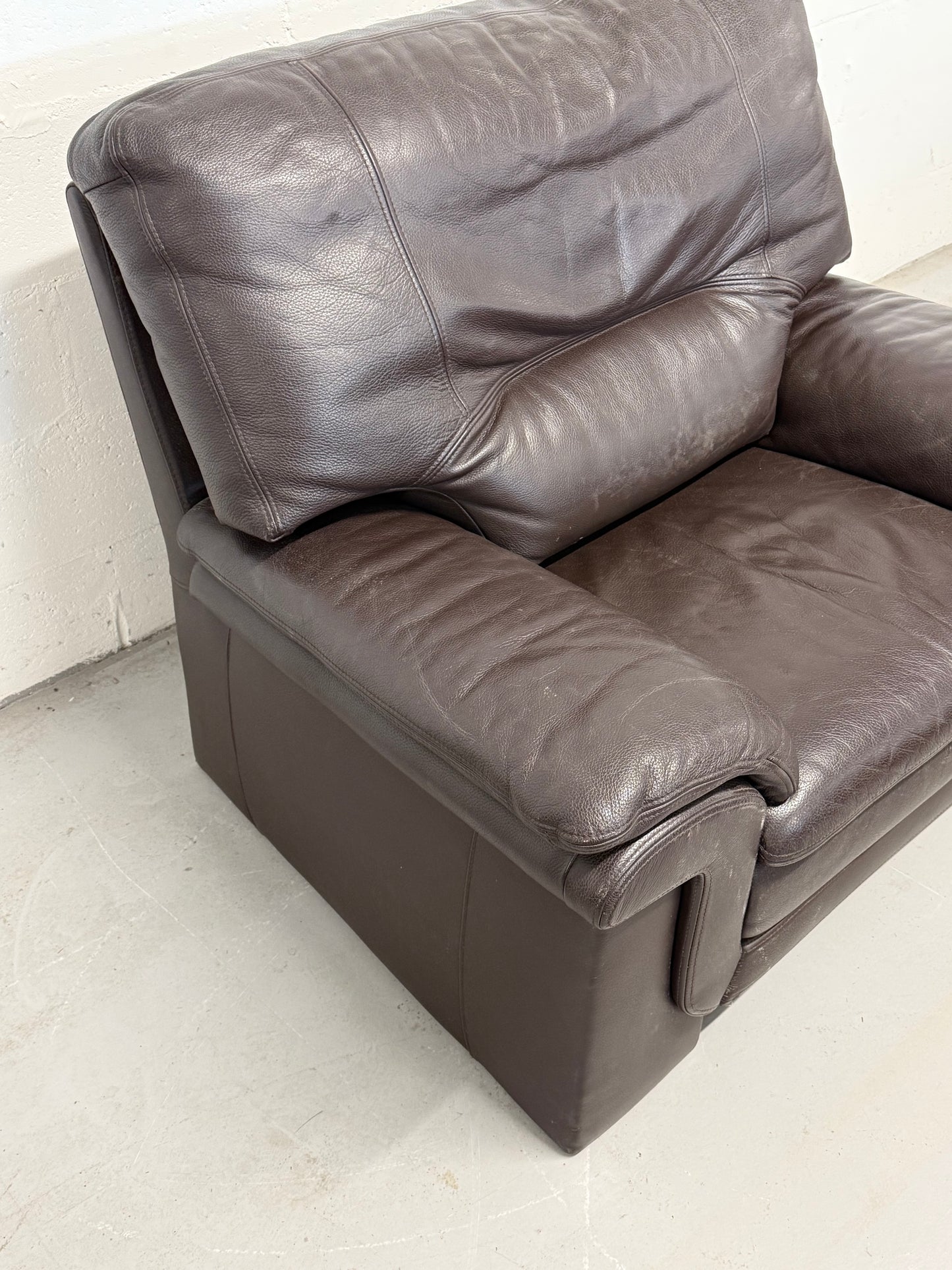 Vintage Brown Leather Club Armchair