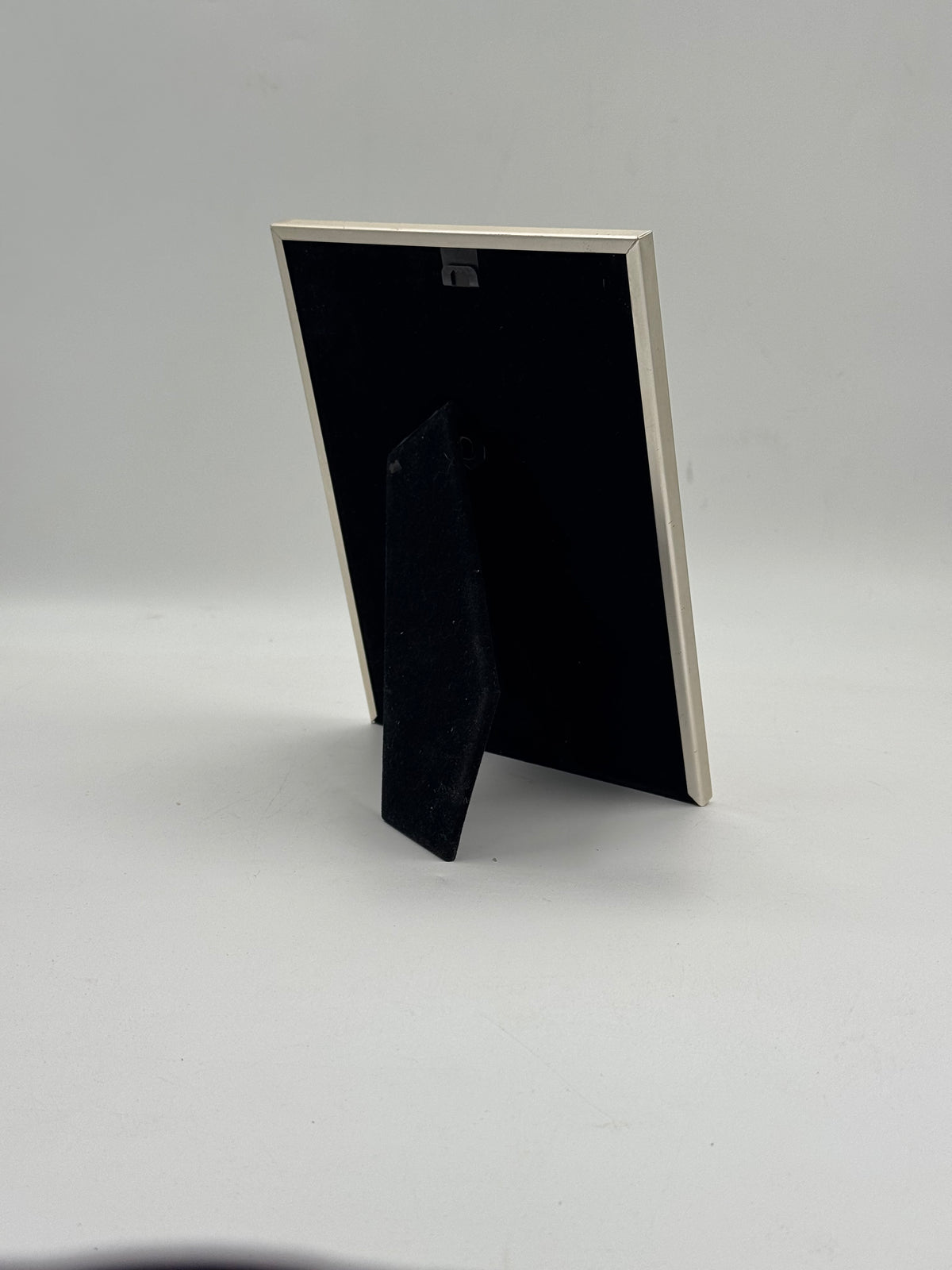 Minimalist Satin Silver-Tone Photo Frame