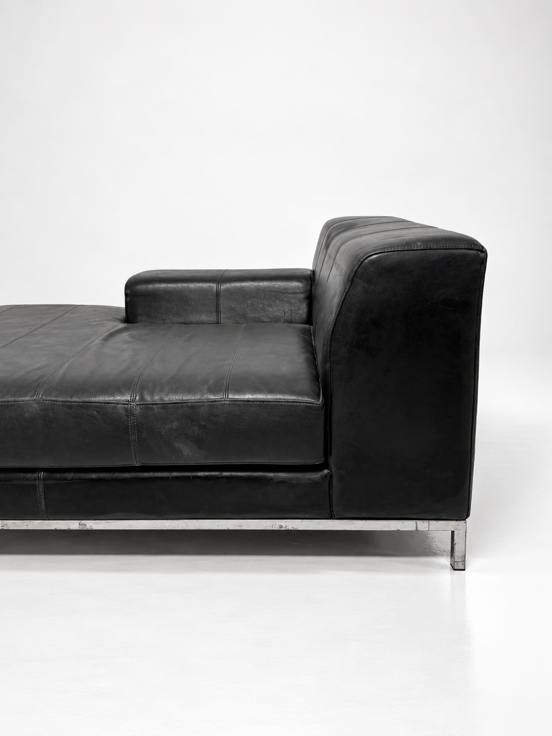 IKEA Kramfors Black Leather Chaise Longue