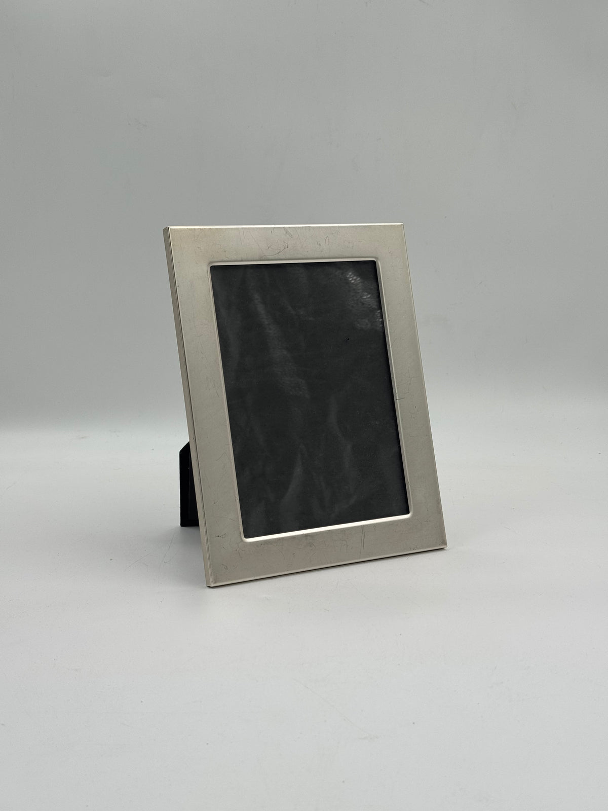 Minimalist Satin Silver-Tone Photo Frame