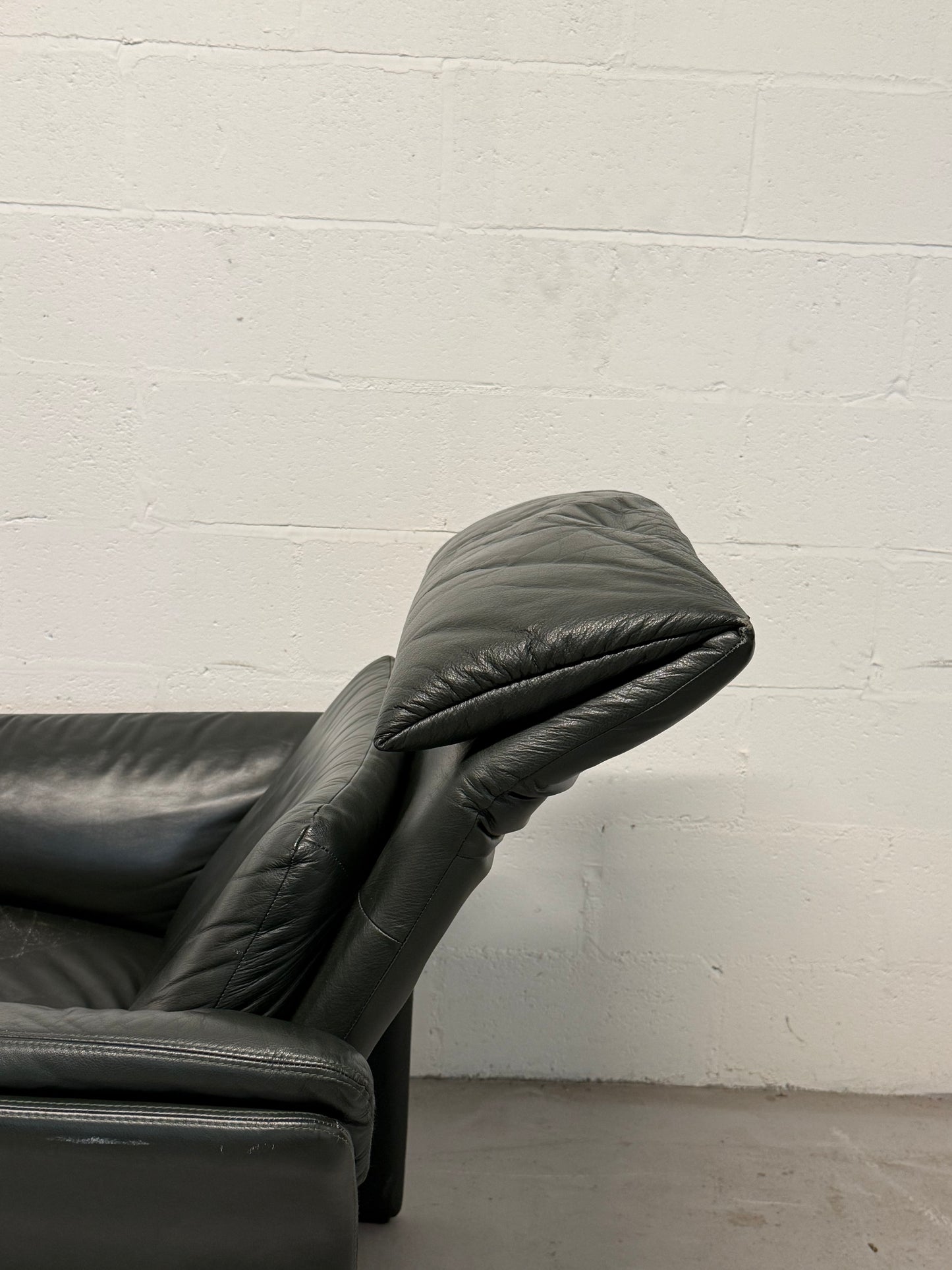 ERPO Vintage Pine Green Leather Reclining Armchair