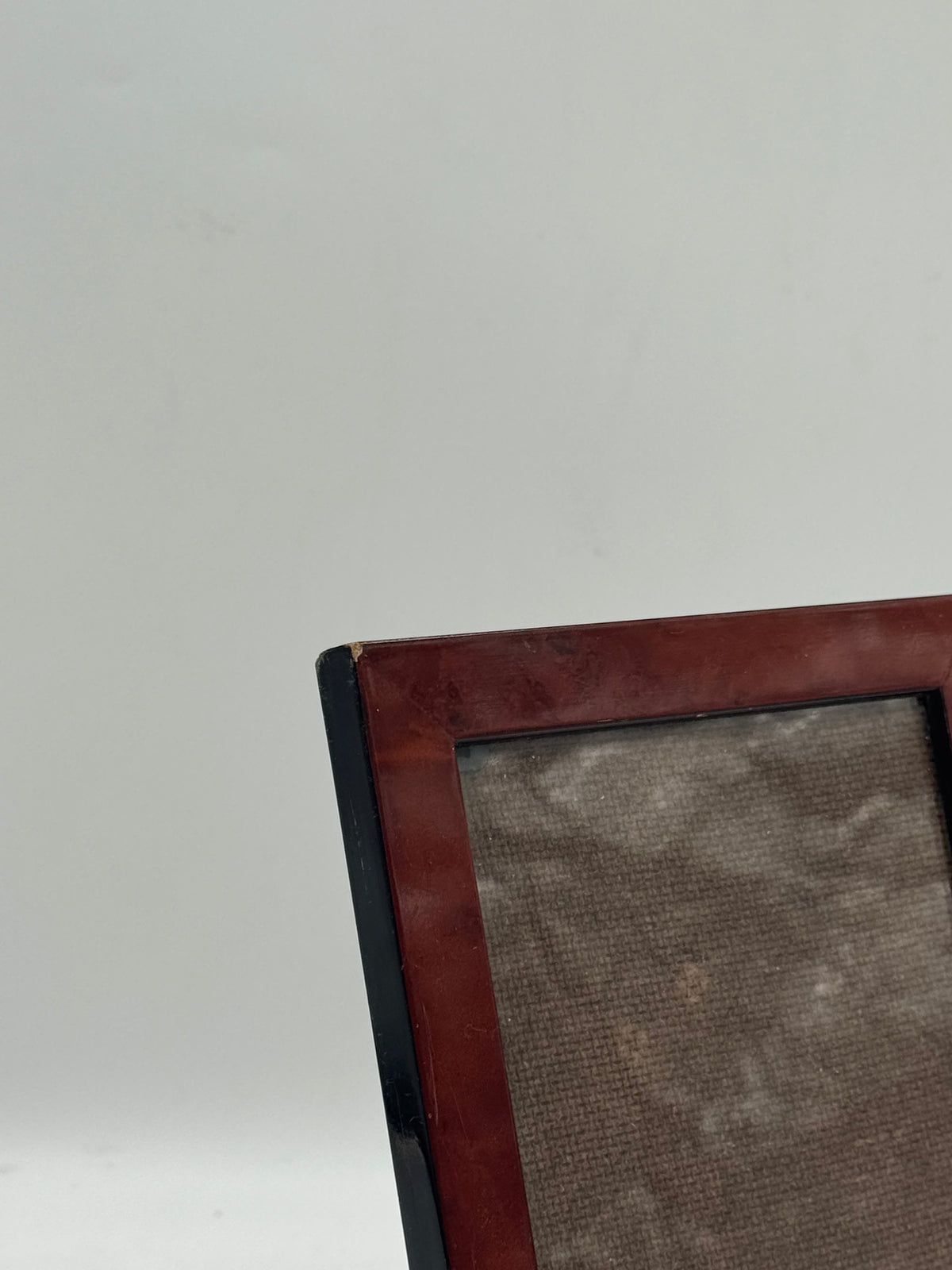 Burl-Effect Red Lacquer Photo Frame