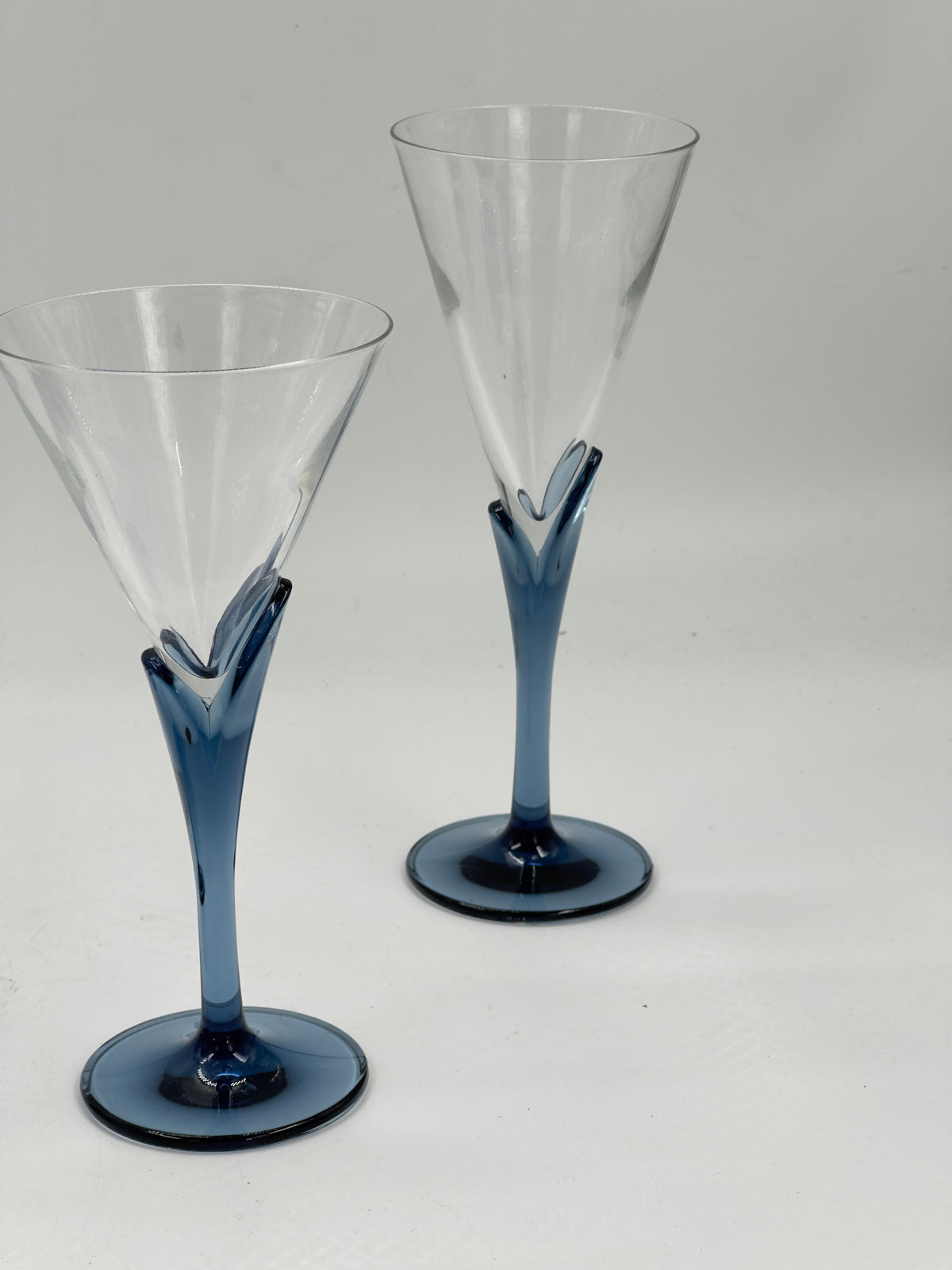 Set of 4 Vintage Italian Wine Glasses with Sculptural Blue Stems, Two Sizes