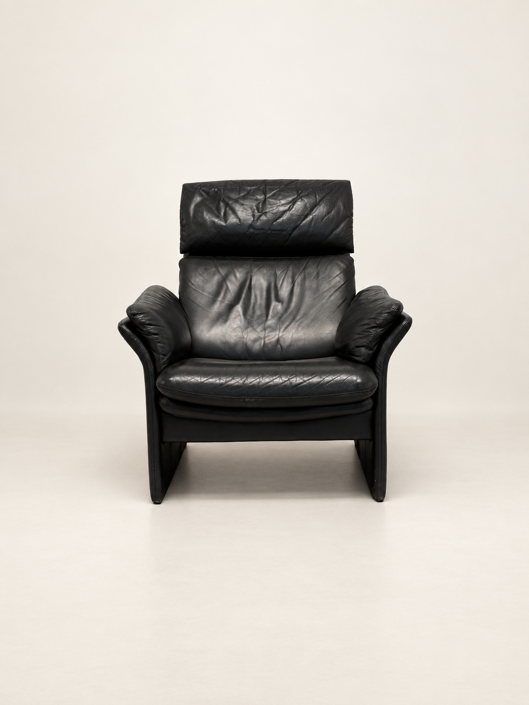 ERPO Green Leather Recliner