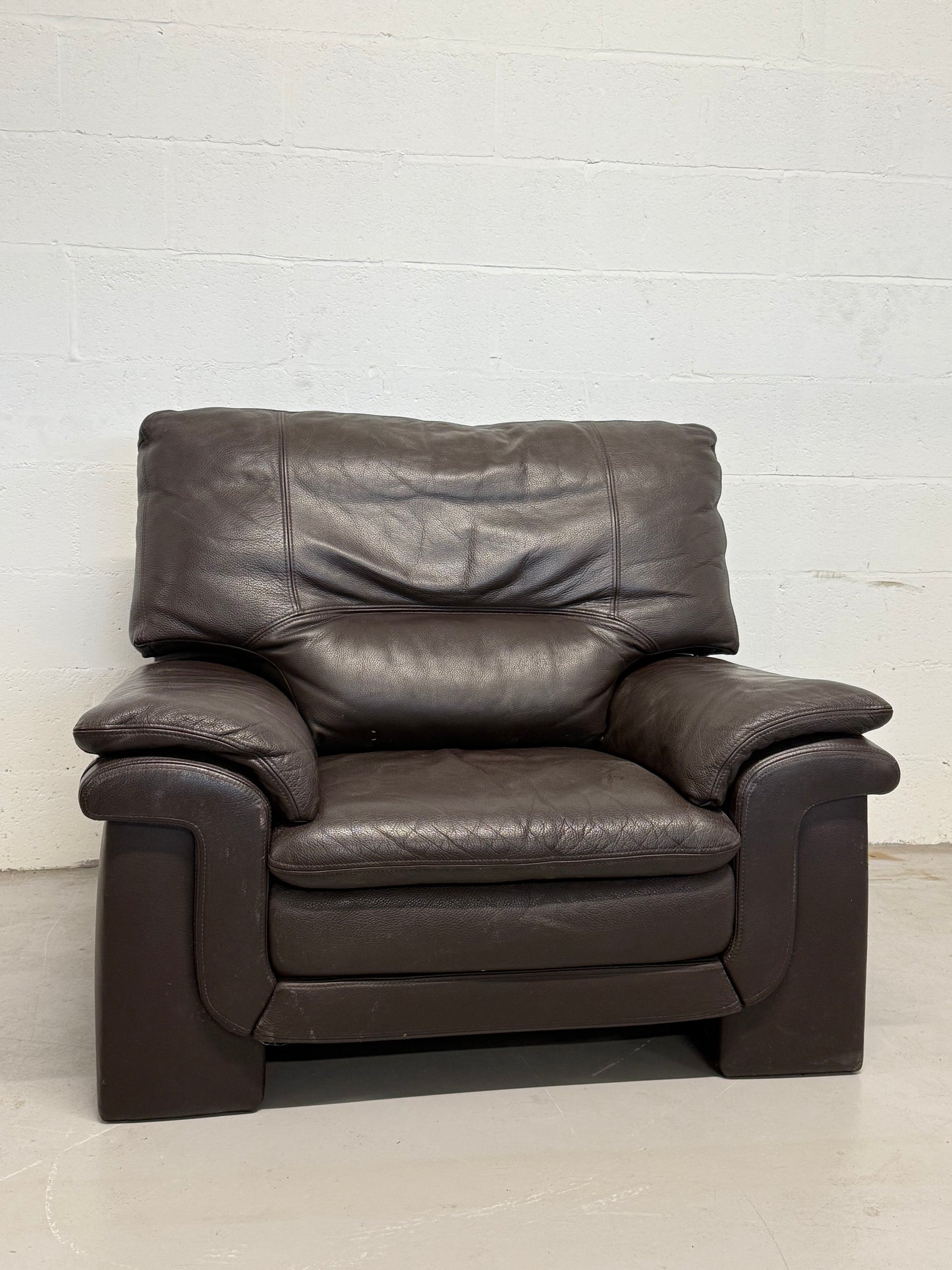 Vintage Brown Leather Club Armchair