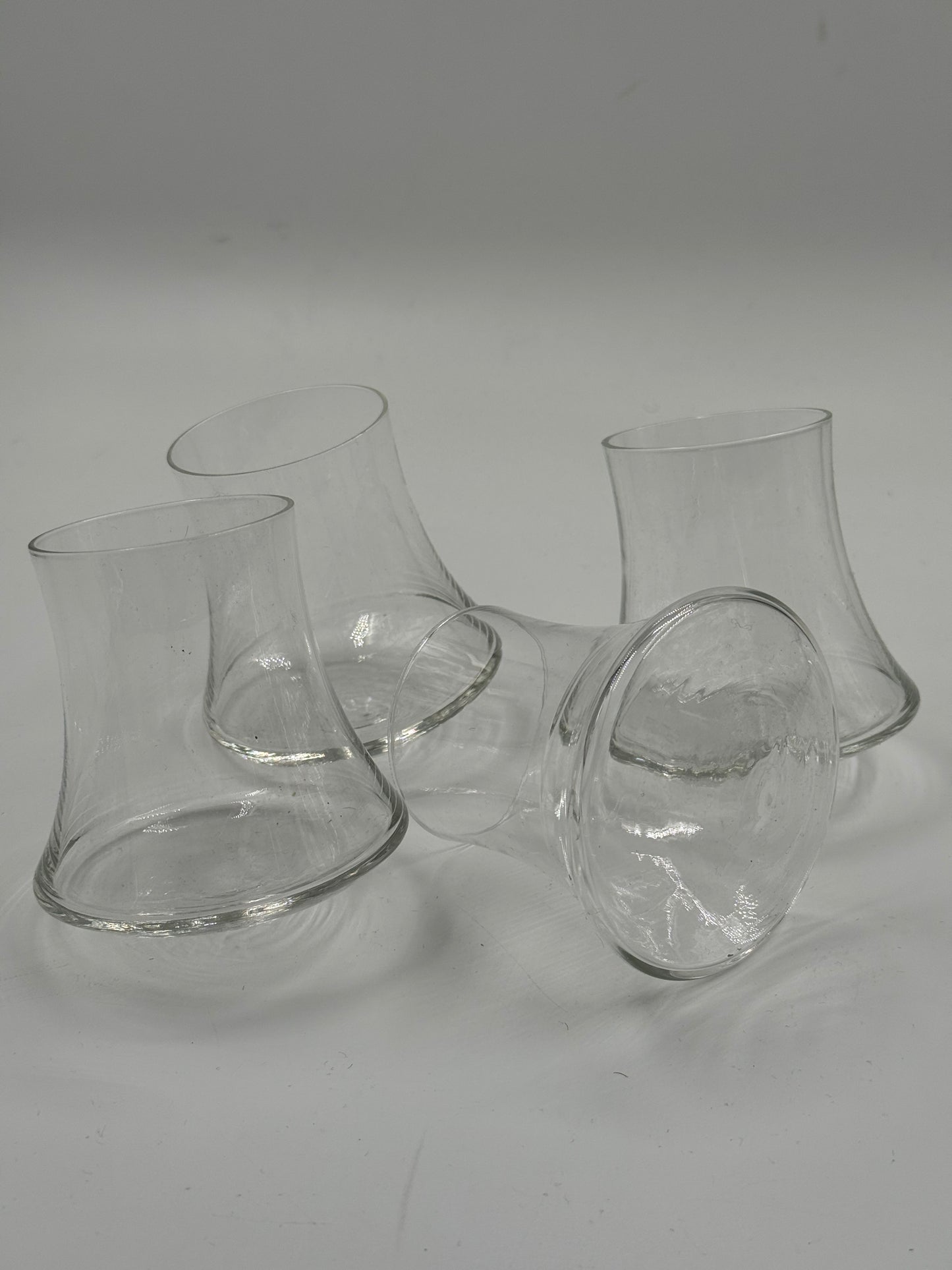 Set of 4 Curved Glass Tumblers Modernist Design