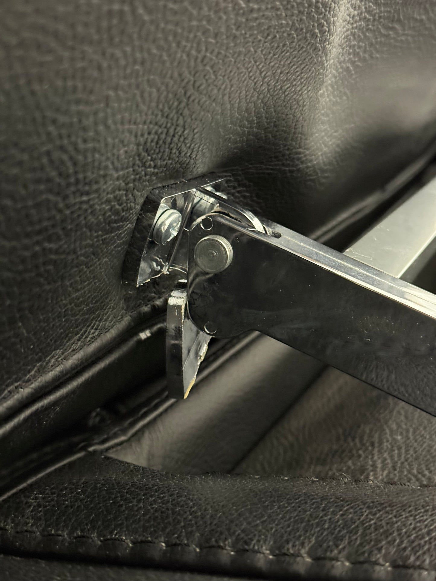 Roche Bobois Leather Sofa Contemporary Design Statement Piece