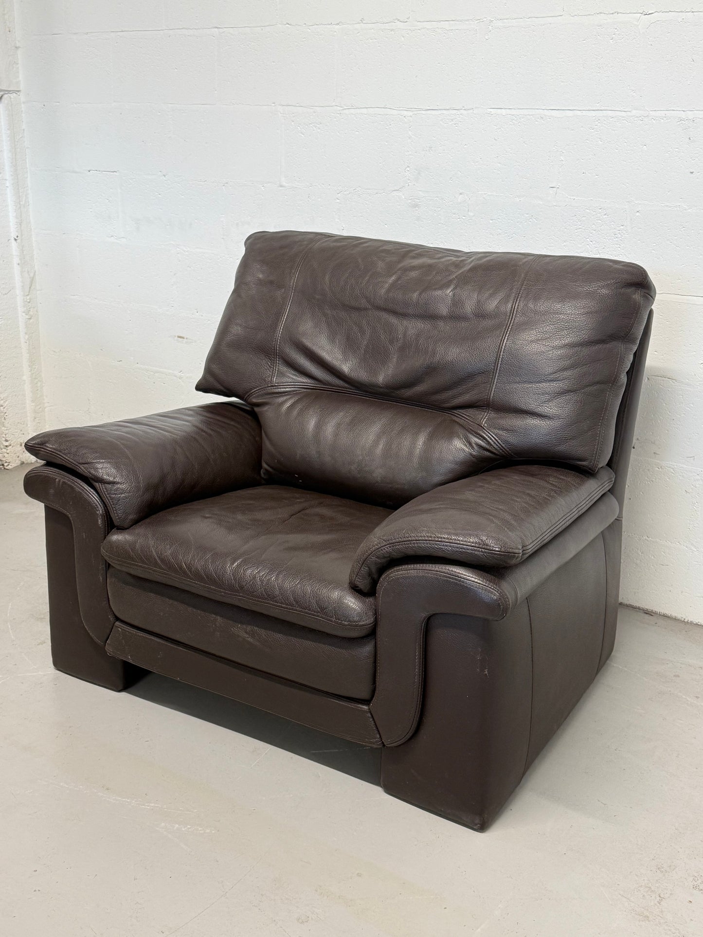 Vintage Brown Leather Club Armchair