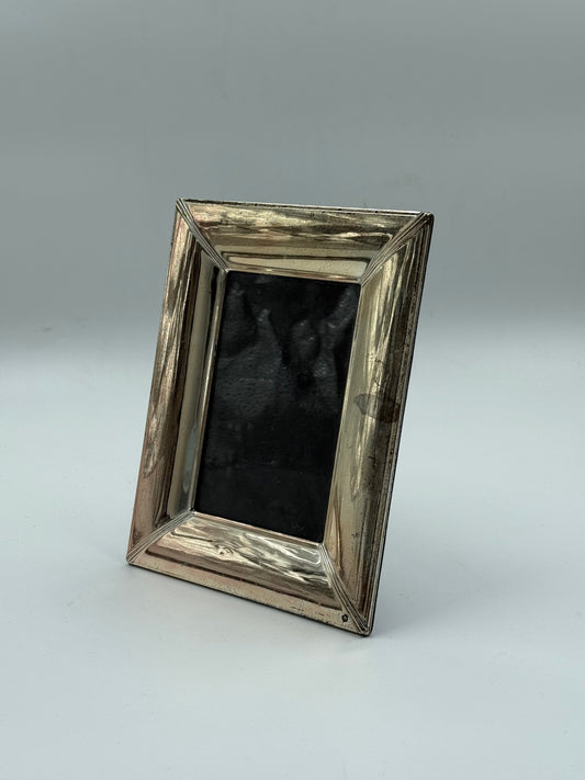 Photo Frame Modernist Style