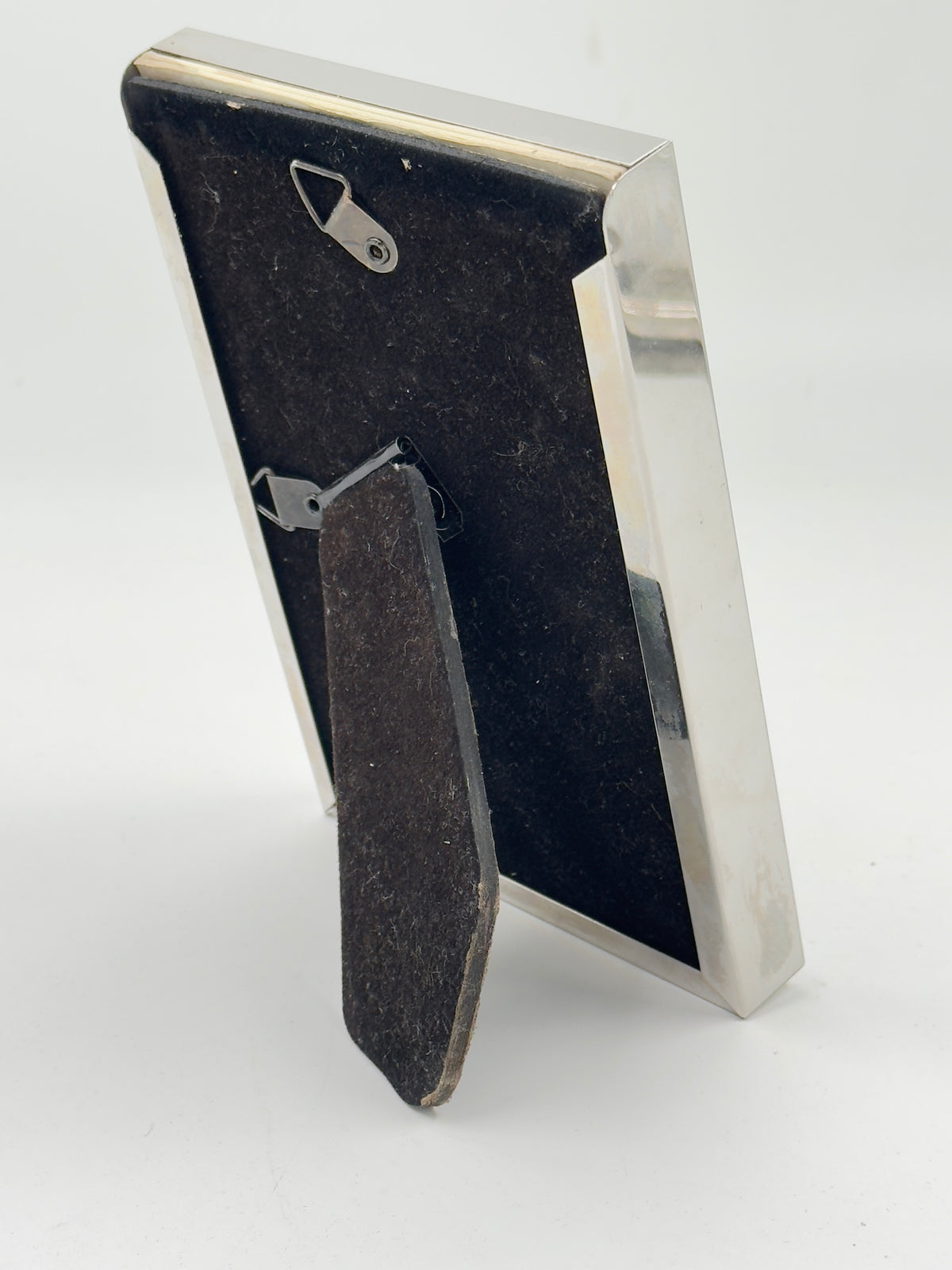 Vintage Silver-Tone Beveled Picture Frame with Easel Back