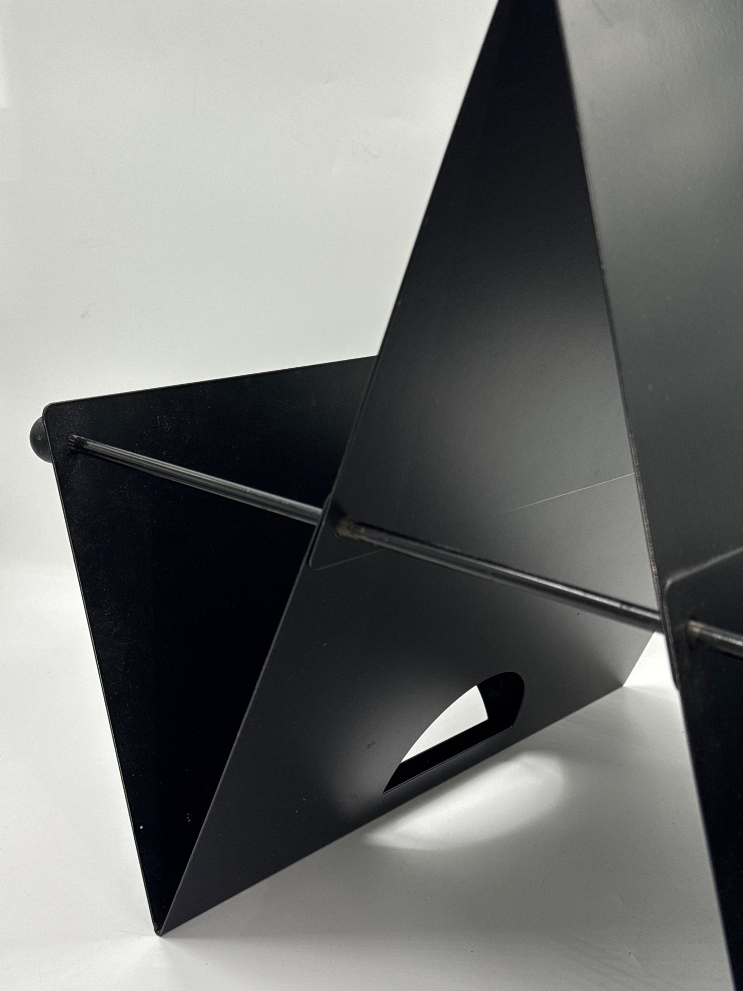 Memphis Postmodern Magazine Rack, Italy 1980s