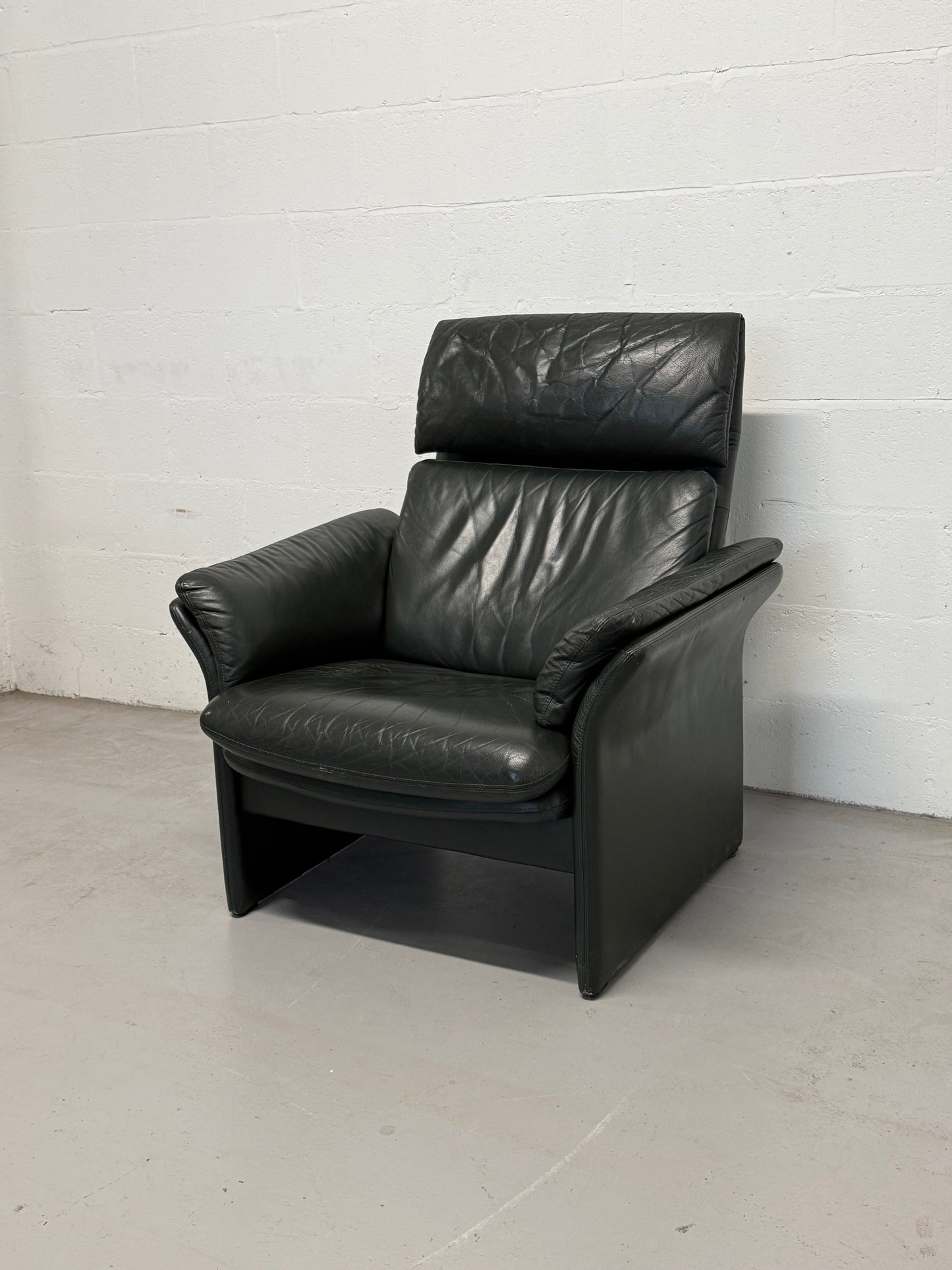 ERPO Vintage Pine Green Leather Reclining Armchair