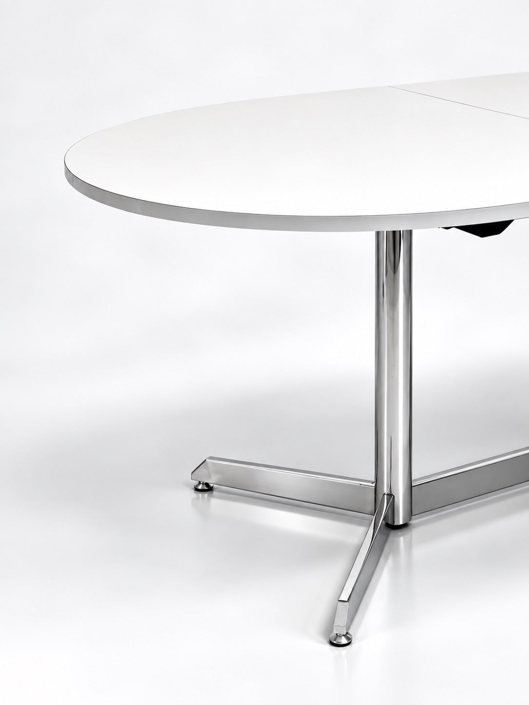 Extendable Oval Dining Table, 1970s
