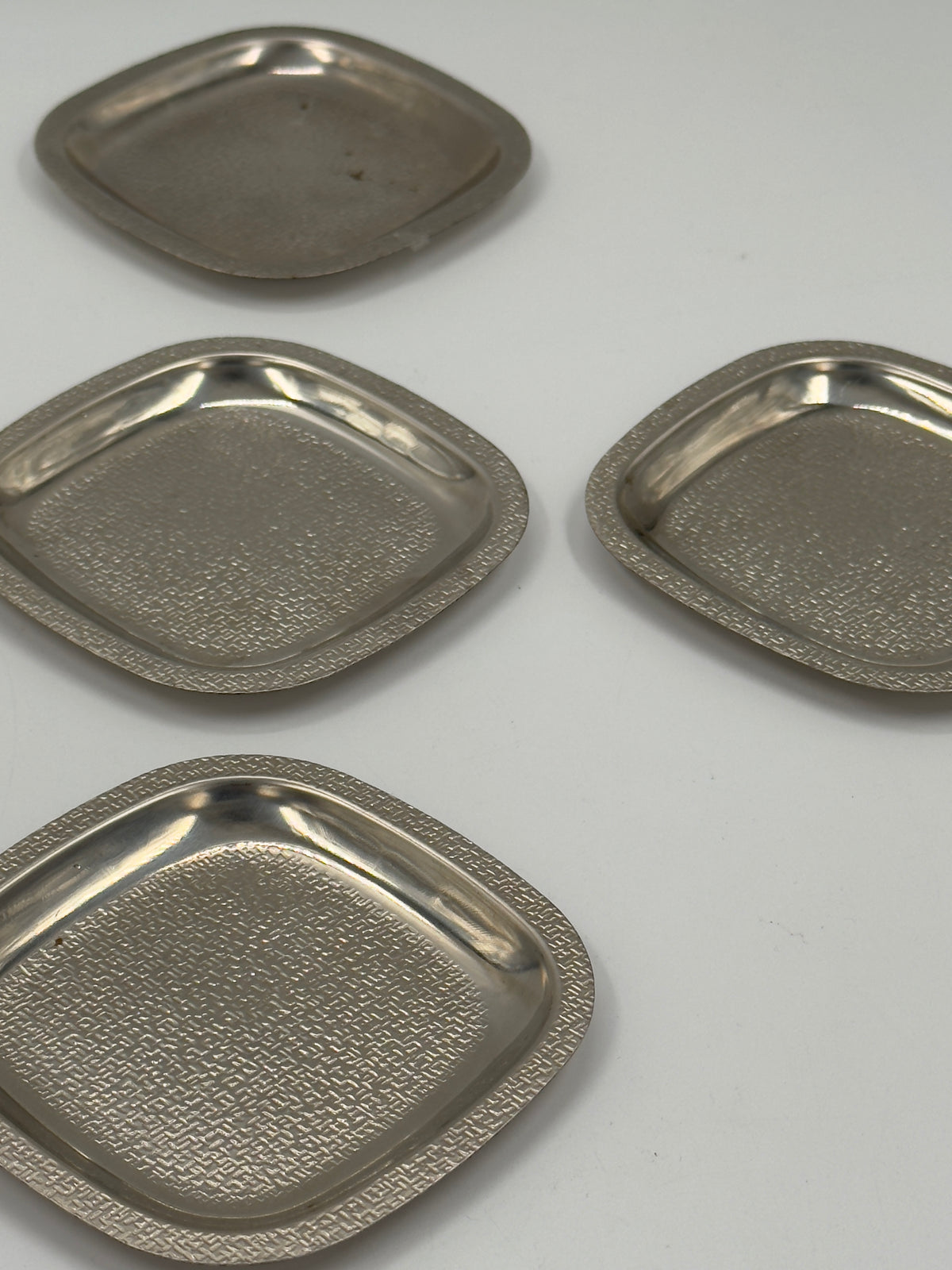 Set of 5 Small Silver-Plated Dishes with Textured Rim