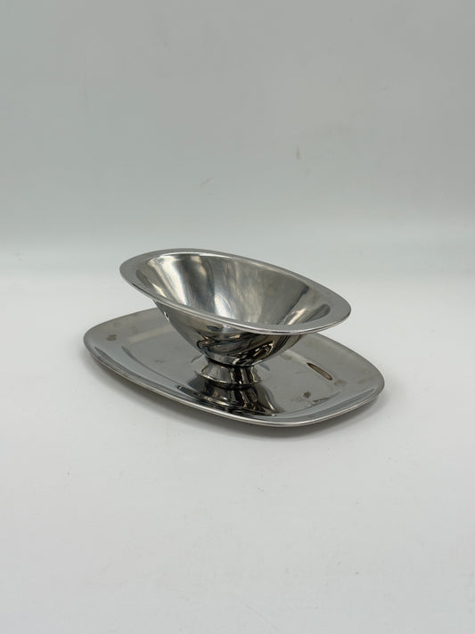 Steel Gravy Boat with Tray