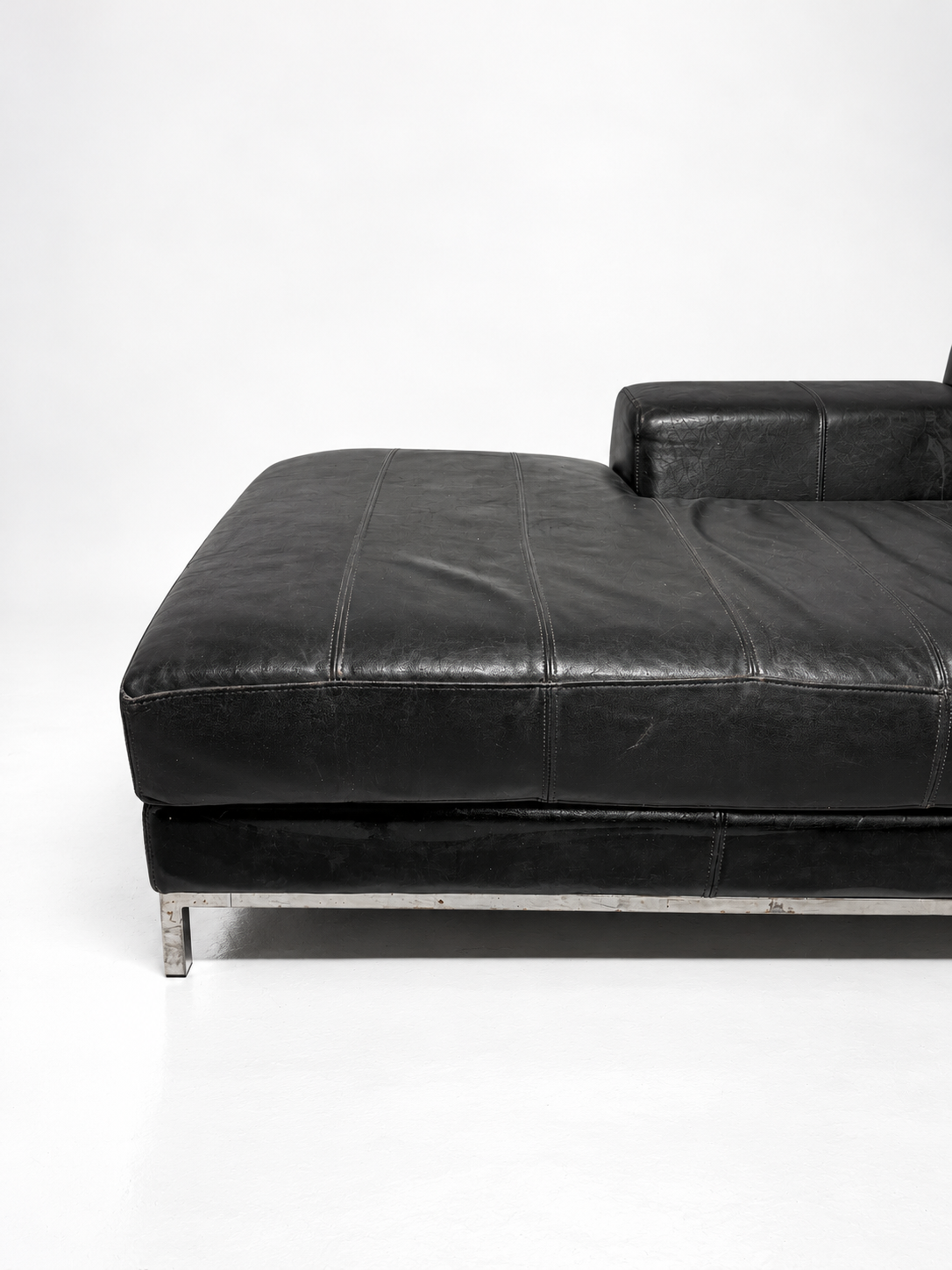 IKEA Kramfors Black Leather Chaise Longue