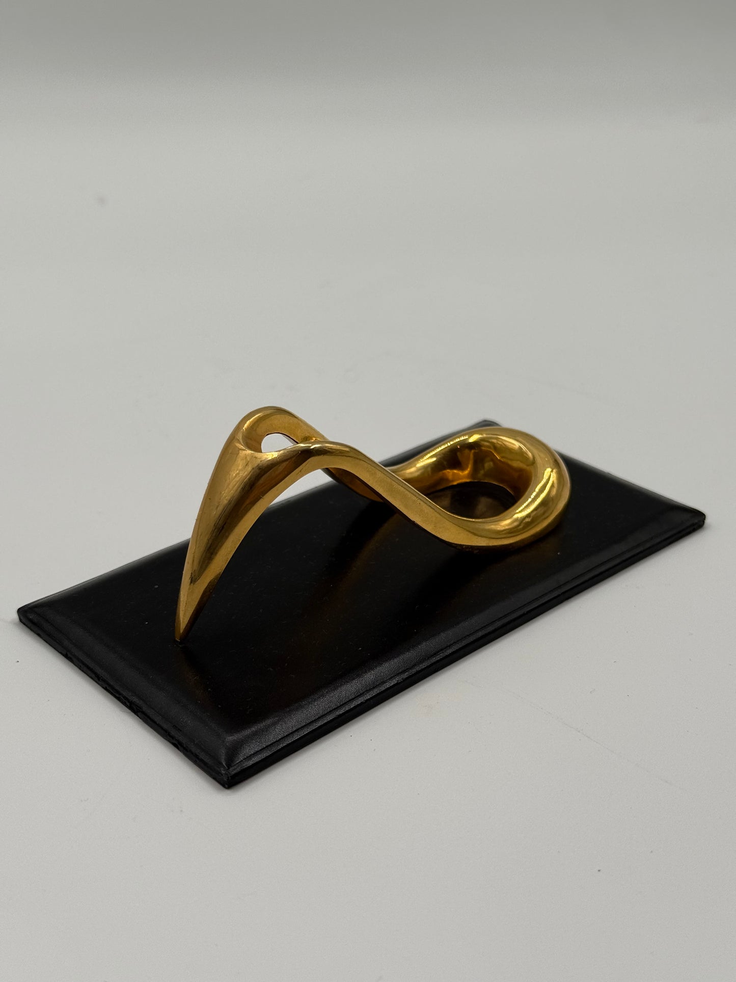 Longchamp Sculptural Pipe Holder