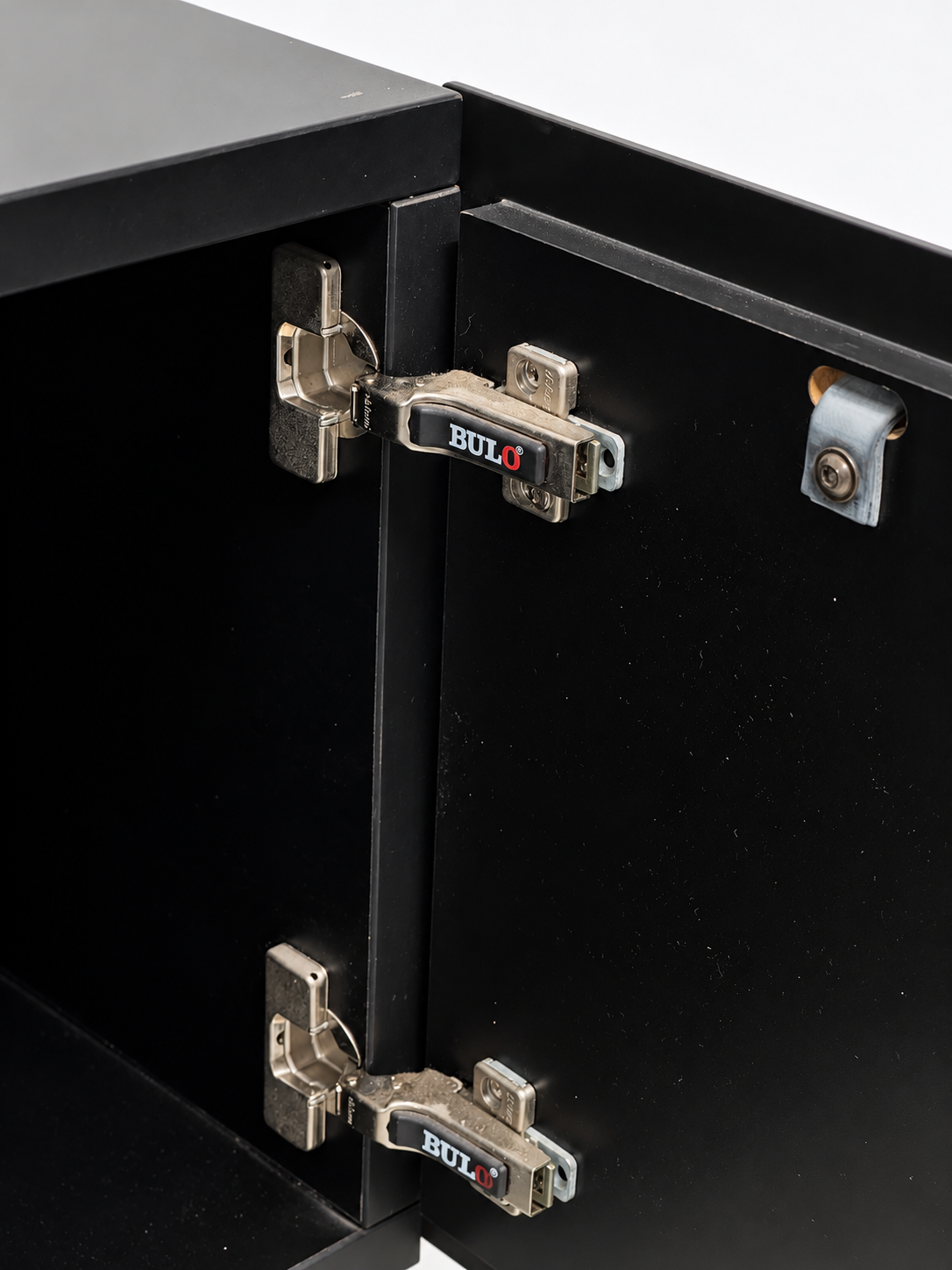 Bulo branded hinges detail